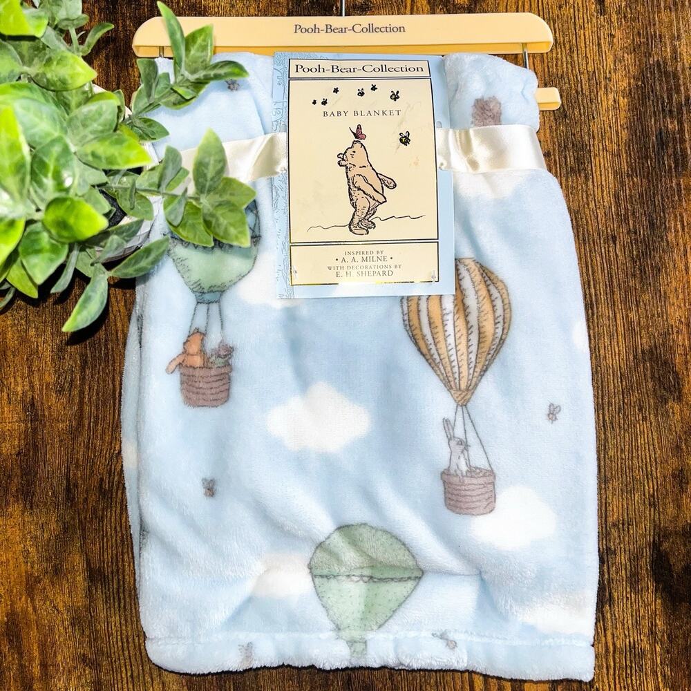 NEW Winnie the Pooh Hot Air Balloons Baby Blanket - Blue White